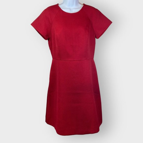 Draper James Dresses & Skirts - Draper James Sheath Dress | 10 | Red | Short Sleeve | Midi